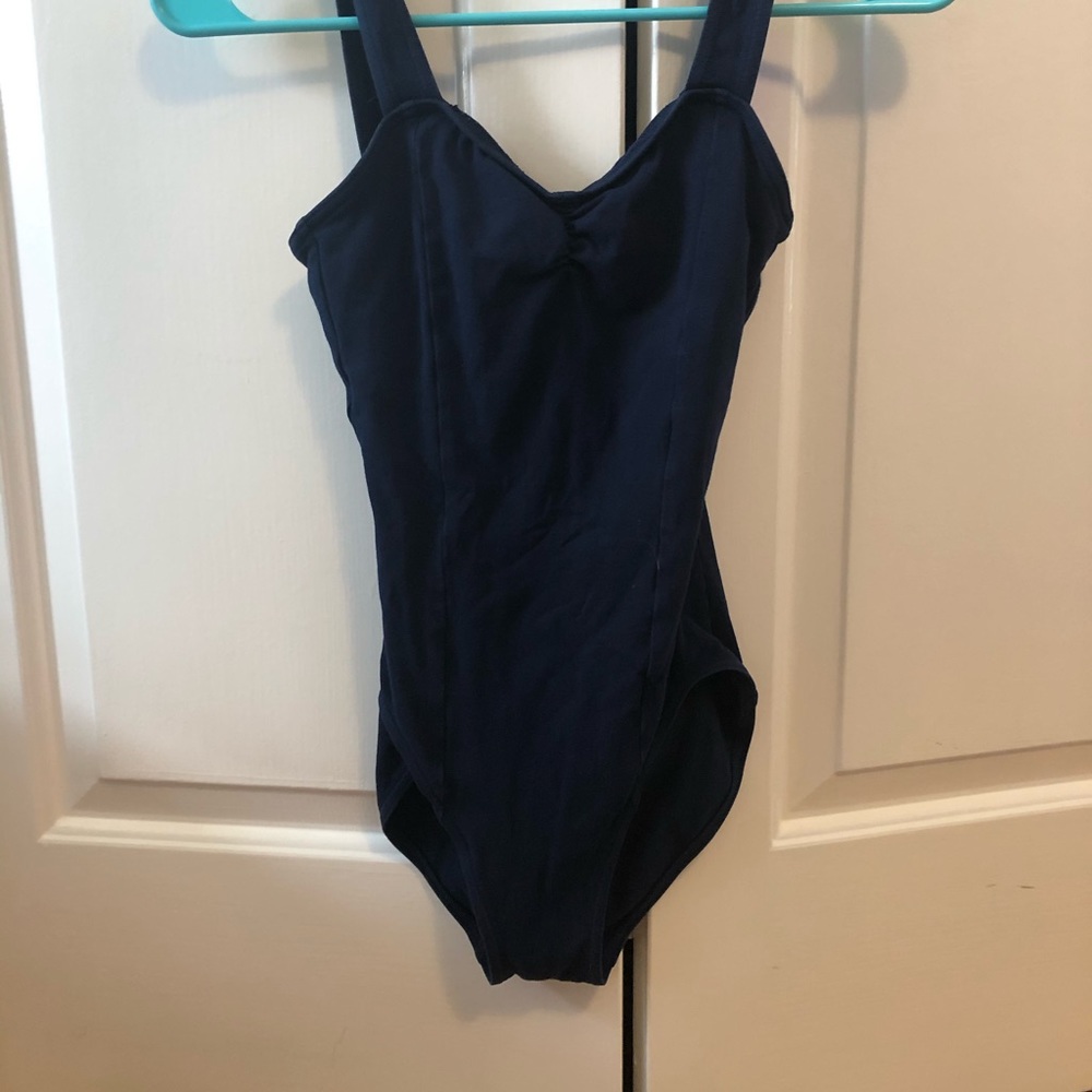 Dark blue capezio Leo